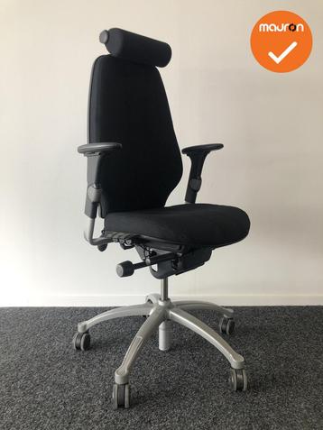 RH Logic 400 - Nieuwe zwarte stoffering  - Met hoofdsteun - beschikbaar voor biedingen