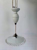 Lamp - opaline - porselein - Opaline katrol lamp, Antiek en Kunst
