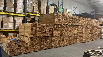 Diverse teak houten balken en planken voor spotprijzen!!! beschikbaar voor biedingen