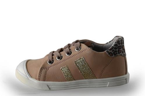 Jopper Sneakers in maat 24 Beige | 10% extra korting, Kinderen en Baby's, Kinderkleding | Schoenen en Sokken, Jongen of Meisje