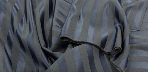 tAmpio Taglio Jacquard in doppia altezza Tessitura Mario, Antiek en Kunst, Antiek | Kleden en Textiel