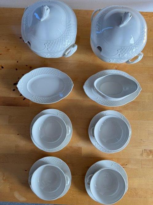 Villeroy & Boch - Tafelservies (14) - Redoute Weiss -, Antiek en Kunst, Antiek | Meubels | Tafels