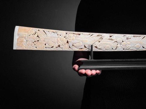 Geen minimumprijs - Grote uitgehouwen zwaardvisrostrum -, Antiek en Kunst, Kunst | Designobjecten