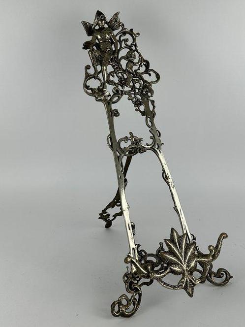Standaard - Verzilverd messing - Een groot beeldstandaard, Antiek en Kunst, Curiosa en Brocante