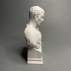 Ancient Roman sculpture of Caesar - Beeldje - Hars, Antiek en Kunst