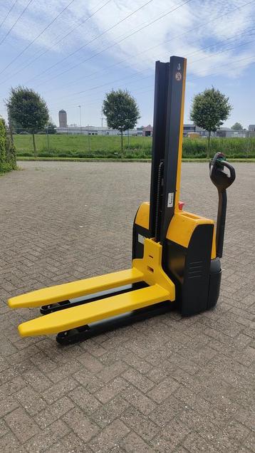 Jungheinrich EMC110 - 1540mm 1000kg stapelaar beschikbaar voor biedingen