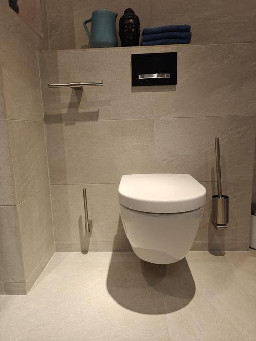 Showmodel wandcloset hangend toilet Villeroy & Boch - 0091, Doe-het-zelf en Verbouw, Sanitair, Toilet, Nieuw, Ophalen