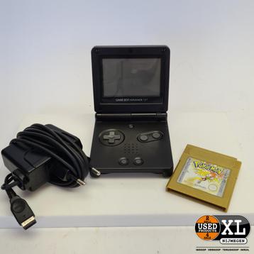 Nintendo Game Boy Advance SP Met Lader en Spel