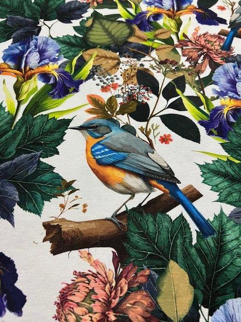 Katoenen bekledingsstof met bloemen- en vogelmotief - -, Antiek en Kunst, Antiek | Kleden en Textiel