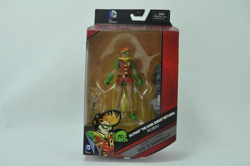 Batman The Dark Knight Returns Robin Build Doomsday Mattel, Verzamelen, Poppetjes en Figuurtjes, Zo goed als nieuw, Ophalen of Verzenden