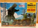 MPC 1/25 Godzilla Willy Jeep 882/12, Hobby en Vrije tijd, Modelbouw | Auto's en Voertuigen, Overige merken, Auto, Groter dan 1:32