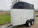 Prachtige vol-Alu Humbaur 1,5 paards met zadelkamer!, Dieren en Toebehoren, Paarden en Pony's | Trailers en Aanhangwagens, Ophalen