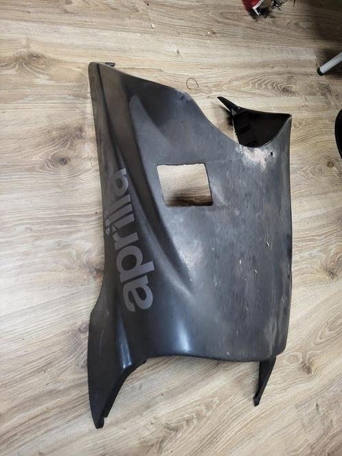 Aprilia SR 50 2T H2O Ditech E2 2002-2004 / Onderkuip Dust, Fietsen en Brommers, Brommeronderdelen | Scooters, Kap, Aprilia, Ophalen of Verzenden