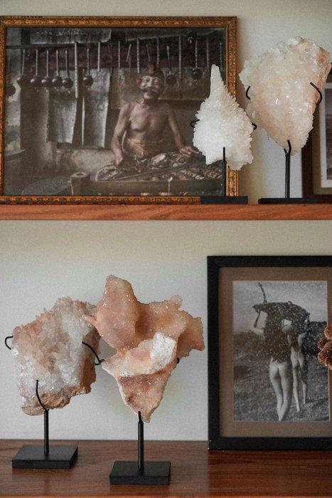 Decoratief ornament - NO RESERVE PRICE - Wonderful Blush, Antiek en Kunst, Kunst | Designobjecten