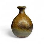 Bizen Sake-fles door meester Masamune Satoru - Een, Antiek en Kunst