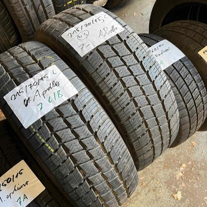2 x Apollo 215-70-15 C 4 Seizoenbanden 7mm, Auto-onderdelen, Banden en Velgen, 15 inch, All Season, 215 mm, Bestelwagen, Gebruikt