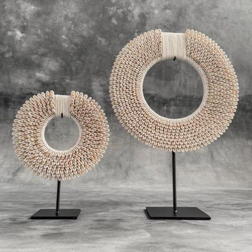 Decoratief ornament (2) - NO RESERVE PRICE - Pair of white, Antiek en Kunst, Kunst | Designobjecten