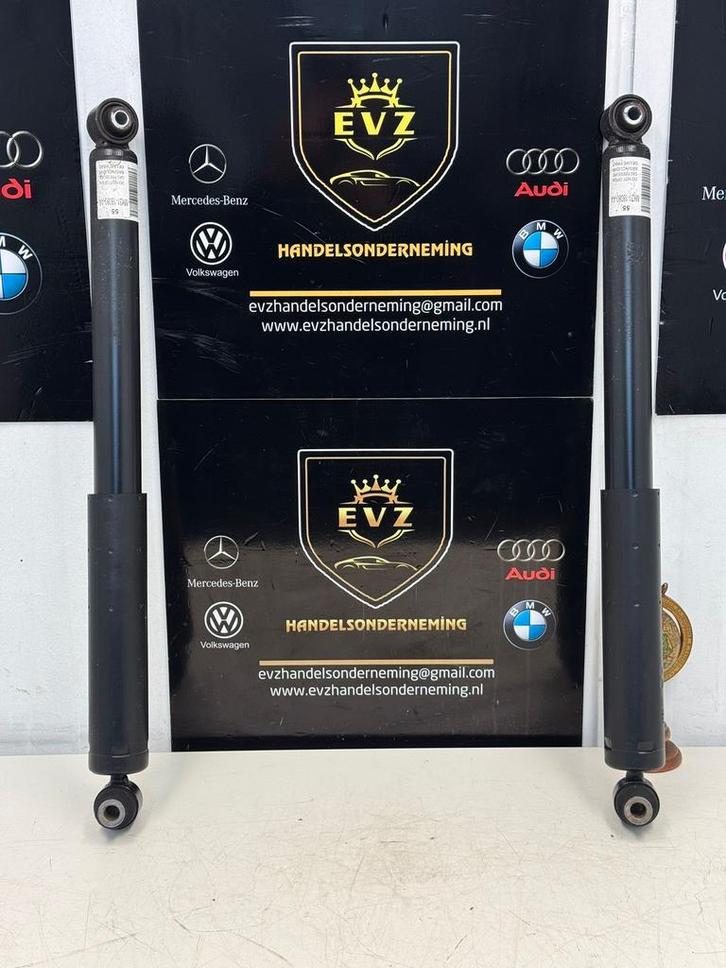 Ford Transit bj.2024 Schokdempersset rechts en links, Auto-onderdelen, Ophanging en Onderstel, Gebruikt, Ford