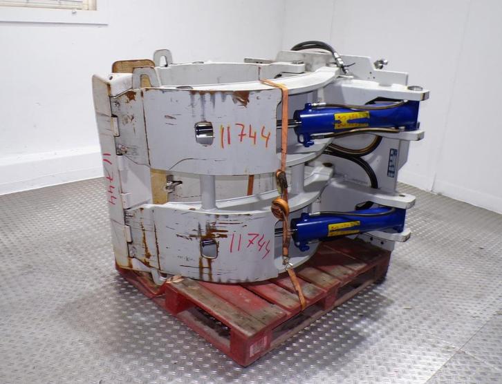 Cascade Papierrollenklem, Zakelijke goederen, Machines en Bouw | Heftrucks en Intern transport, Verzenden