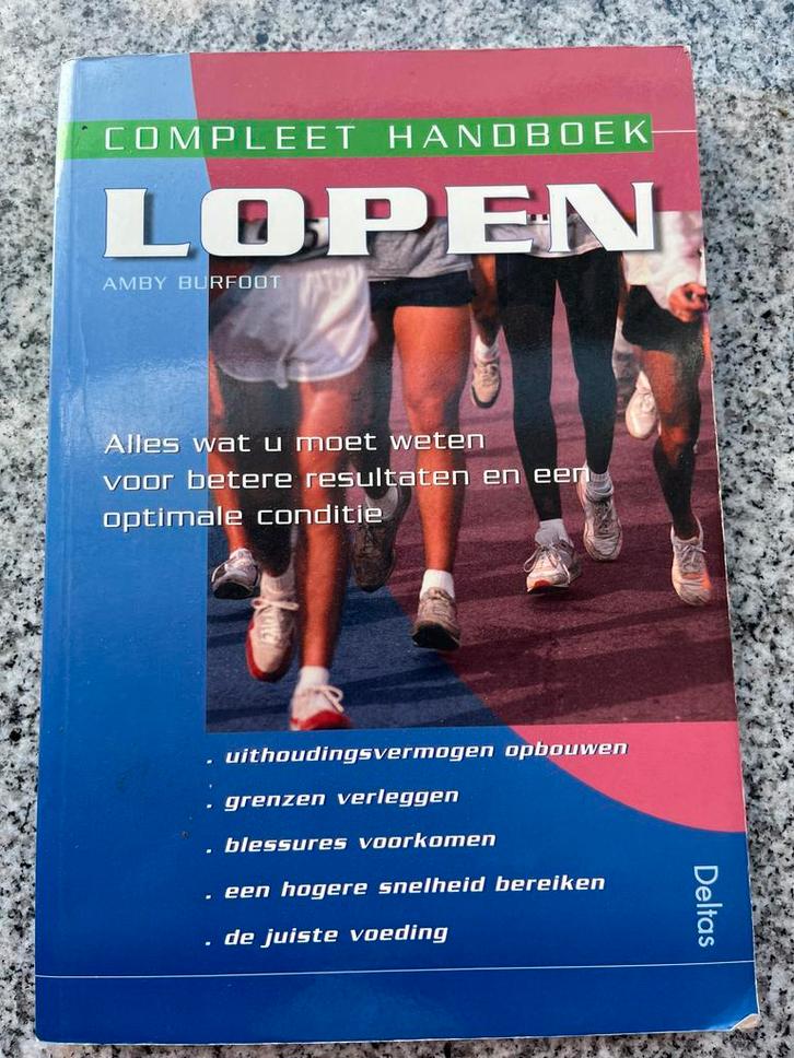 Compleet handboek lopen (Amby Burfoot), Boeken, Sportboeken, Lopen en Fietsen, Gelezen, Verzenden