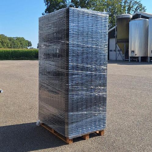 Volle pallet grastegels kunststof, 80 m2, Zakelijke goederen, Machines en Bouw | Tuin, Park en Bosbouw, Verzenden