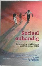Sociaal onhandig 9789023234951, Boeken, Zo goed als nieuw