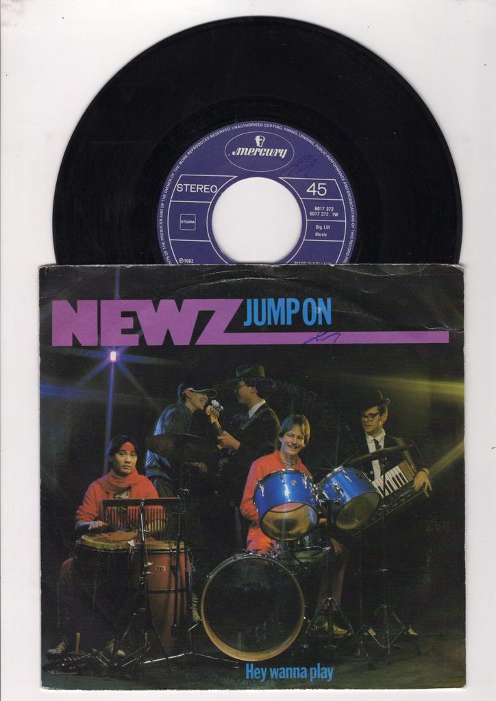 Newz – Jump On / Hey Wanna Play (1-7-Vinyl-Single), Cd's en Dvd's, Vinyl Singles, Verzenden