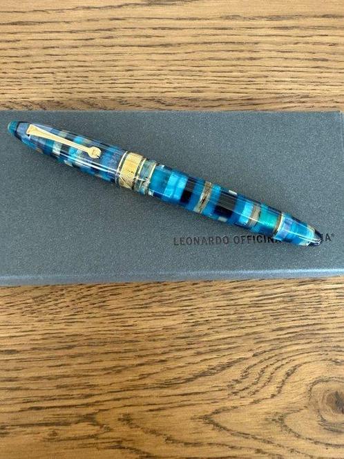 Leonardo Officina Italiana - Furore Mosaico - gold plated, Verzamelen, Pennenverzamelingen