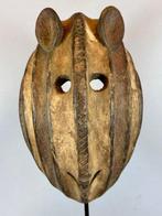 Rare & Old African mask from the Yela or Mbole - Congo.