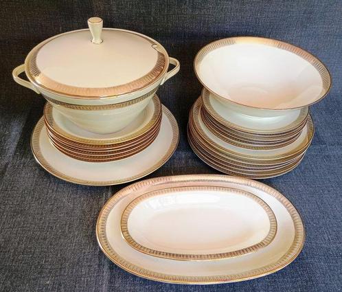 Winterling Bavaria - Tafelservies (23) - 24 kt goud - 24k, Antiek en Kunst, Antiek | Meubels | Tafels