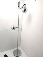 Leitmotiv - Vloerlamp om te lezen - Verchroomd