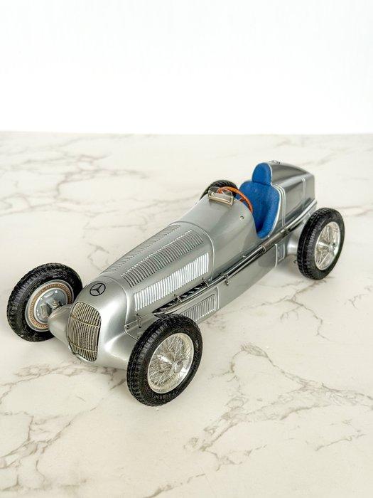 CMC 1:18 - Modelauto - Rare CMC Mercedes-Benz W25 (1934) –, Hobby en Vrije tijd, Modelauto's | 1:5 tot 1:12