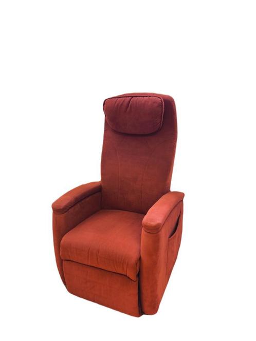 Fitform Vario 570 Sta- Op en relax stoel in een rode stof, Huis en Inrichting, Fauteuils, Minder dan 75 cm, Zo goed als nieuw
