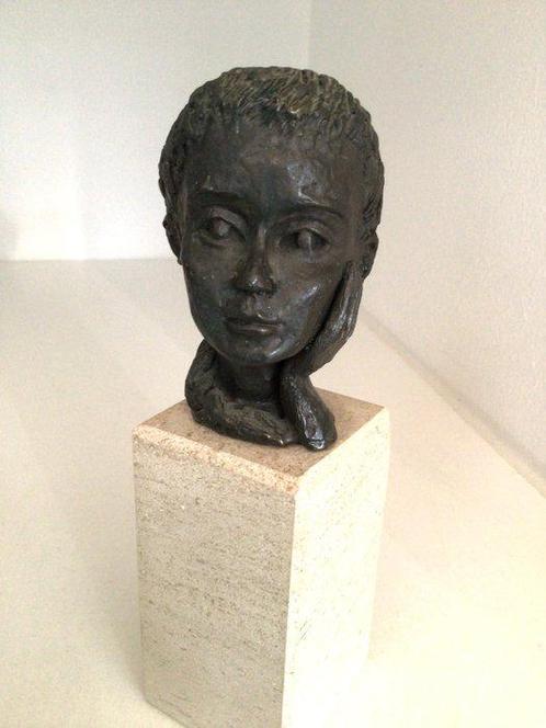 Astrid Veldhuyzen - Koppen - sculptuur, “ Luisteren “ - 19, Antiek en Kunst, Curiosa en Brocante