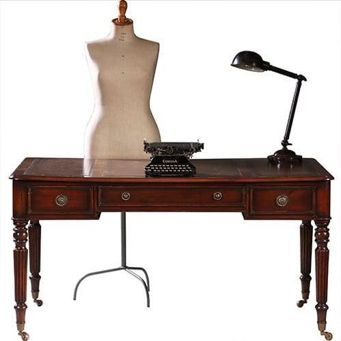 Schrijftafel ca 1930  in mahonie met leer ingelegd op gedraa, Antiek en Kunst, Antiek | Meubels | Tafels, Ophalen of Verzenden