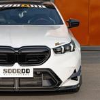 Dit betreft een BMW G90 G99 M5 SQ Carbon voorlip splitter V1, Verzenden