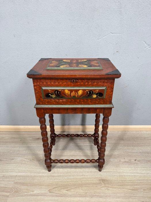 Zweedse beschilderde naaikist - Kist - Hout, Antiek en Kunst, Antiek | Overige Antiek