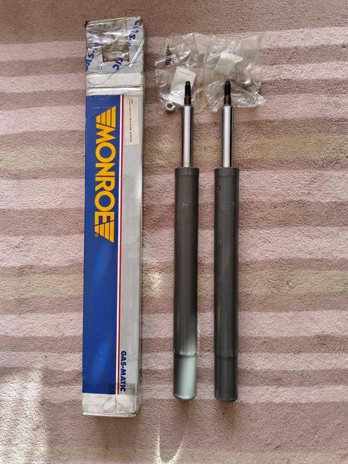 Set schokbreker inserts vooras BMW 5 (E34) 518 520, Auto-onderdelen, Ophanging en Onderstel, Nieuw, BMW, Oldtimer onderdelen, Ophalen of Verzenden