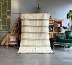 Modern wit Marokkaans wollen tapijt - Authentiek Beni, Nieuw