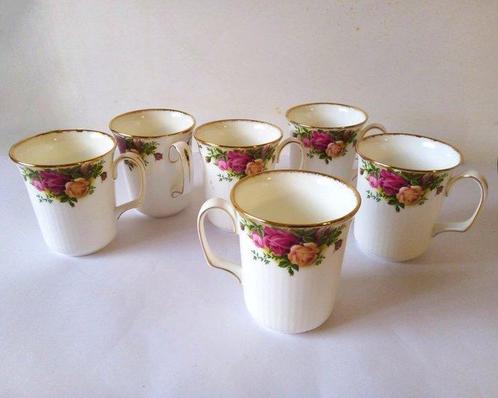 ROYAL ALBERT Old Country Roses - Tafelservies (6) -, Antiek en Kunst, Antiek | Meubels | Tafels
