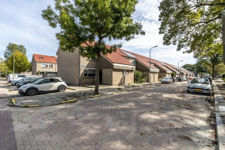 Woning te huur in Middelburg - 119 m² - 5 kamer(s) - 5, Huizen en Kamers, Huizen te huur, Zeeland, Overige soorten