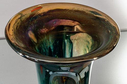 Peter Kaspar - Pot - Irisierend vaasobject (1988) -, Antiek en Kunst, Antiek | Glas en Kristal