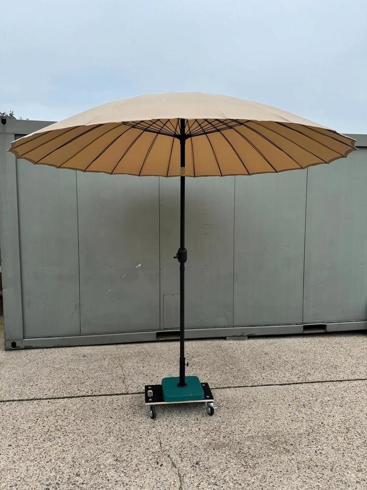 Parasol - 270cm - rond - voet - nieuw (Stokparasols, Tuin), Tuin en Terras, Parasols, Nieuw, Verzenden