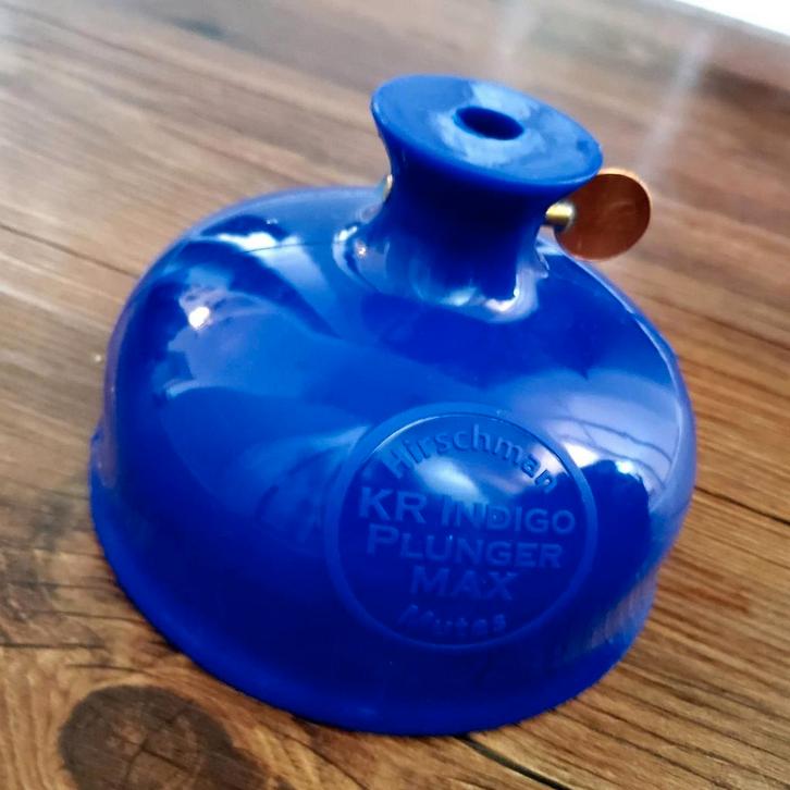Hirschman KR Indigo MAX Trumpet Plunger Mute, Muziek en Instrumenten, Instrumenten | Toebehoren, Trompet, Nieuw, Ophalen of Verzenden