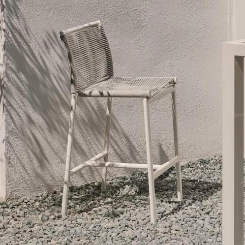 *WOONWINKEL* Kave Home Culip Buiten Barkruk Wit Aluminium Me, Tuin en Terras, Tuinsets en Loungesets, Nieuw, Verzenden