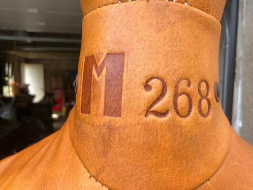 Hrasko - Mannequin - Mannequin de boxe vintage en cuir -, Antiek en Kunst, Curiosa en Brocante