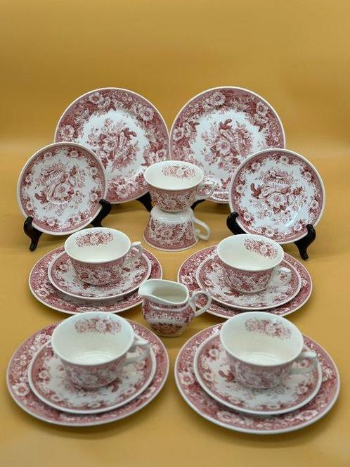 Koffieservies - Balmoral Kaffeeservice in Rot – Made in, Antiek en Kunst, Antiek | Meubels | Tafels