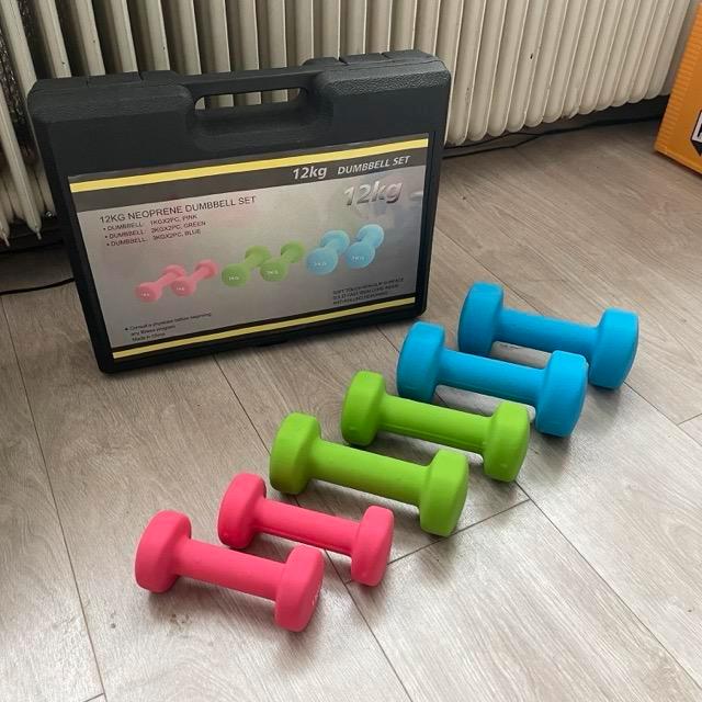 KRAKEN Dumbbell Set 12 KG NIEUW in doos, Sport en Fitness, Overige Sport en Fitness, Verzenden