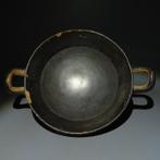 Oud-Grieks Aardewerk Kylix. 5e eeuw voor Christus. 23cm L.