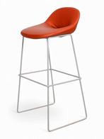 Artifort Beso barkruk, rood, Huis en Inrichting, Stoelen, Ophalen of Verzenden, Nieuw